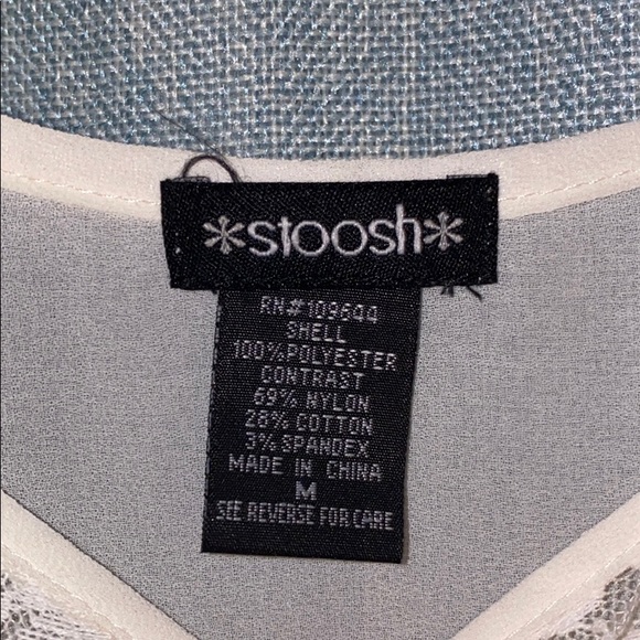 Cream lace top - Picture 2 of 4